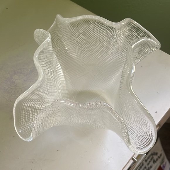 Vintage IVV Crystal Scalloped Ribbon Bowl
Made in Italy
Boho Chic Table Decor - Picture 2 of 4